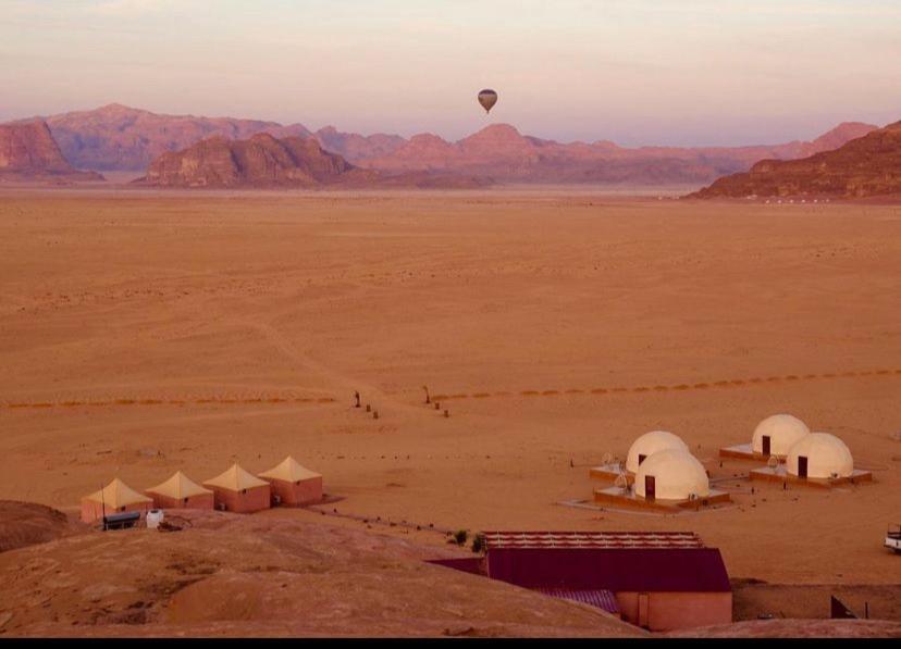 Rum Jordan Camp And Tours Hotel Wadi Rum Exterior photo